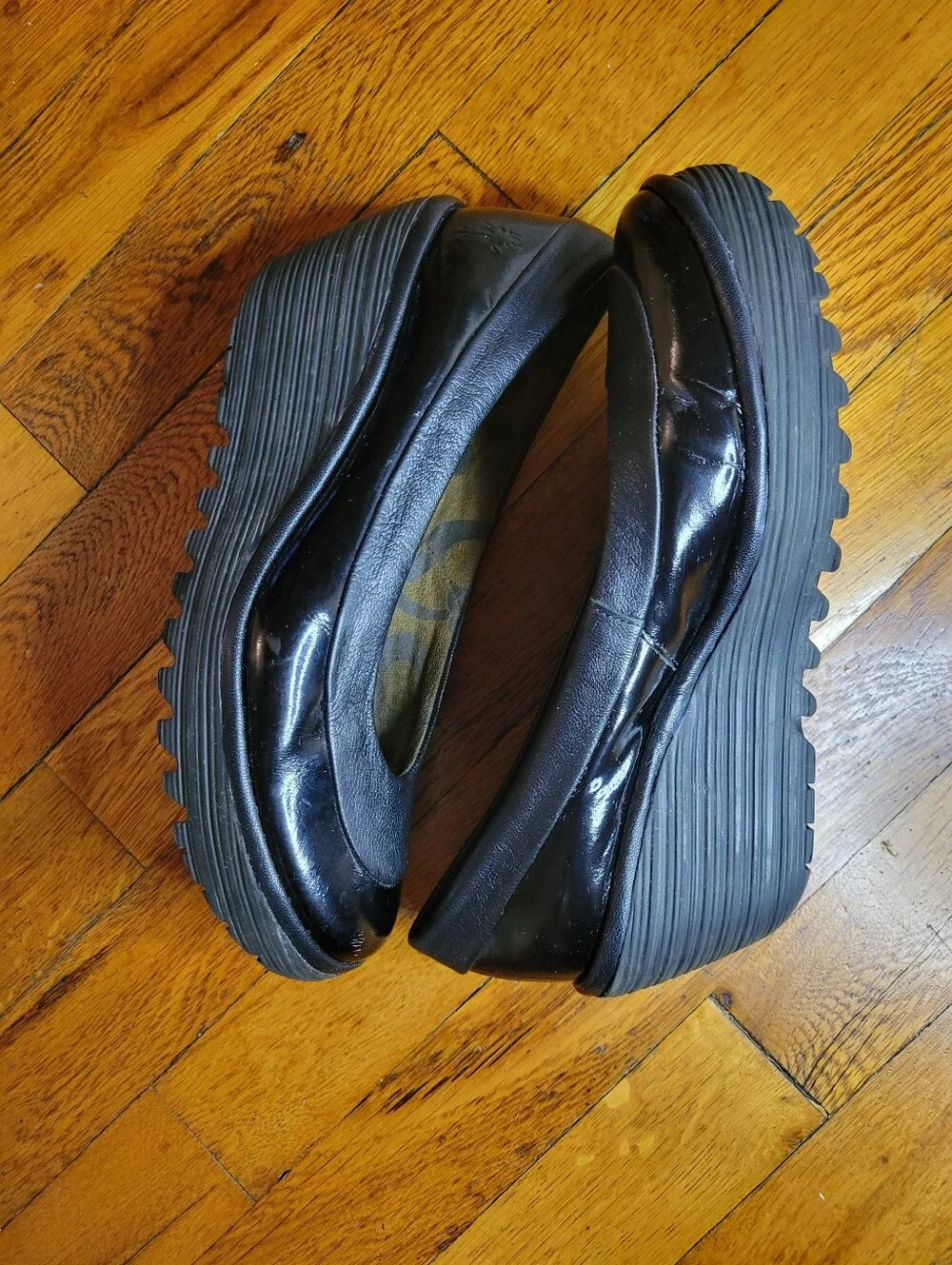 Fly London Yoko Black Patent & Leather Platform Flats Size 7.5/8